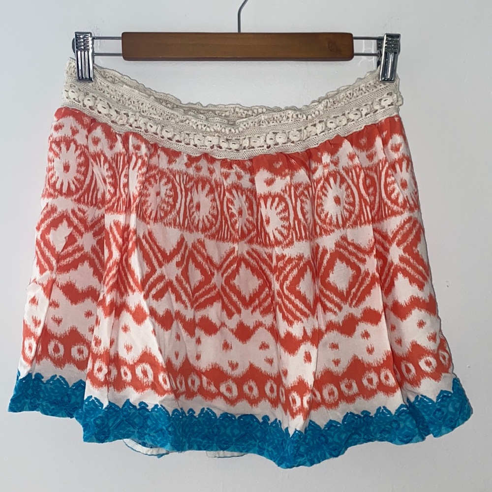American Eagle graphic rayon summer skirt, M